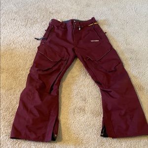 Volcom men’s snowboarding pants
